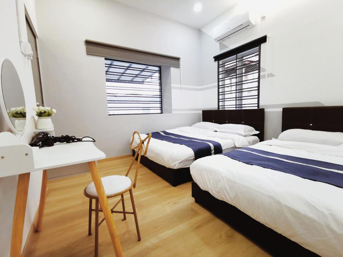 Century Holiday Homestay Holiday home *