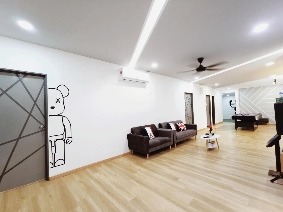 Century Holiday Homestay * Johor Bahru